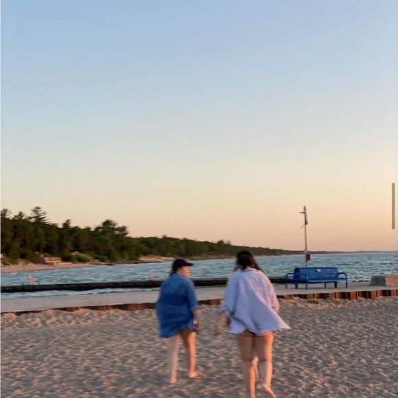 Meet your Posher, Jessica - Picture 2 of 3